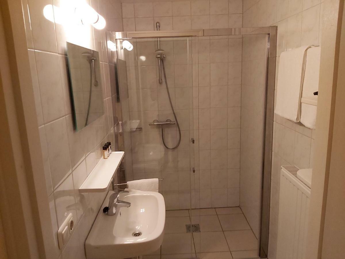De Harmonie Hotel Linne Екстериор снимка